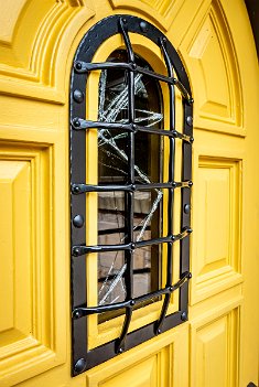 Yellow-Door-Speakeasy-WIndow-2015-05